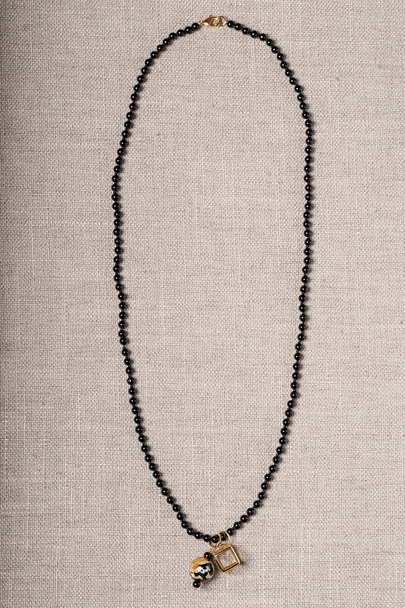 MKT_EMC_0003_PRETO-1