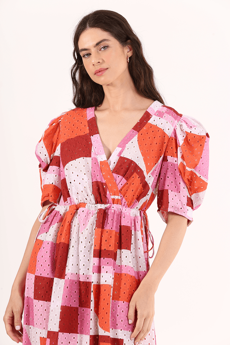 47142-ROSA-2