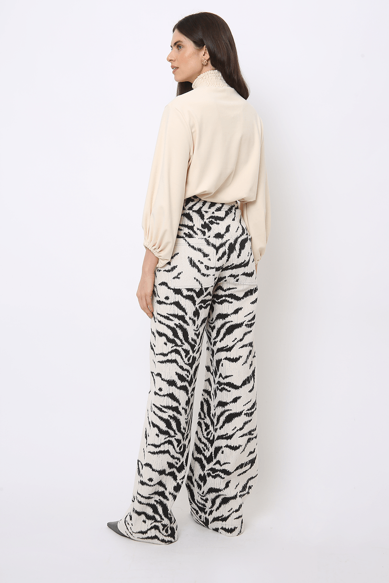 43641-OFFWHITE-3