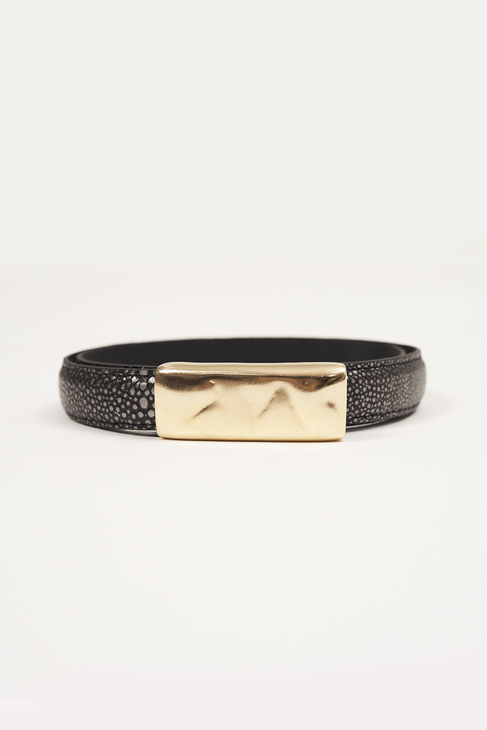 53977-PRETO-1