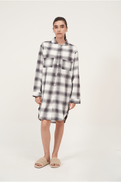 Chemise Flanela Comfy Anotheroom - Preto e Branco