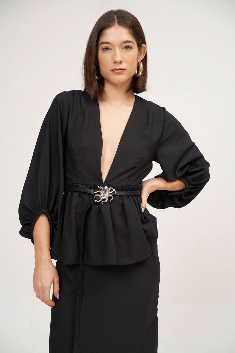 56813-PRETO-1
