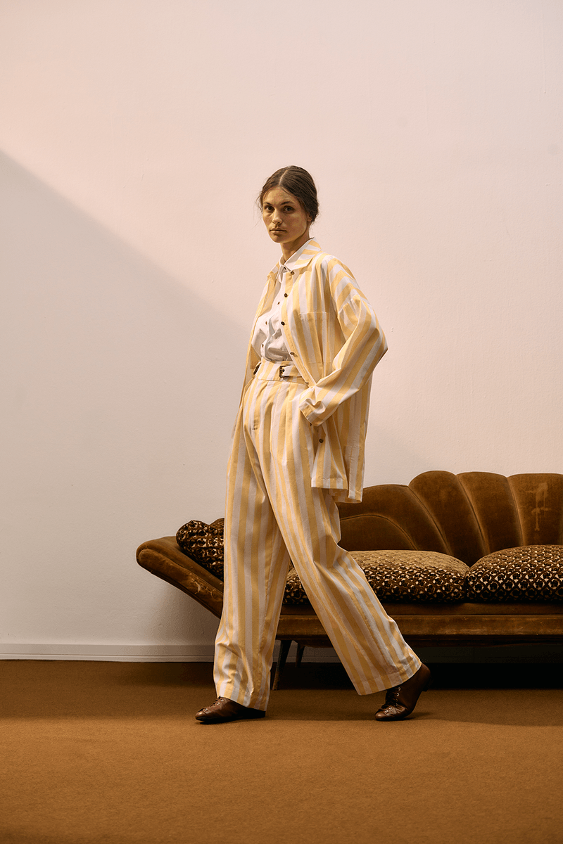 56581-AMARELO-2