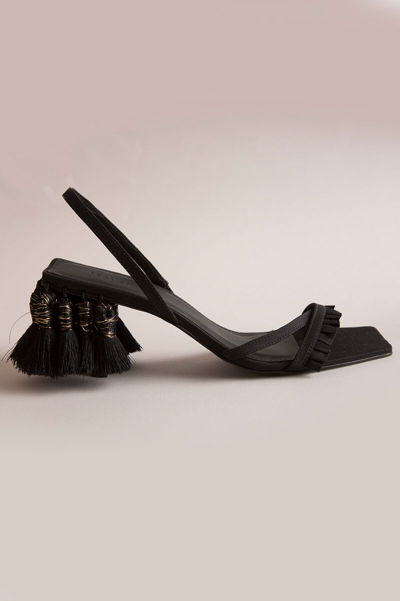 36218-PRETO-1