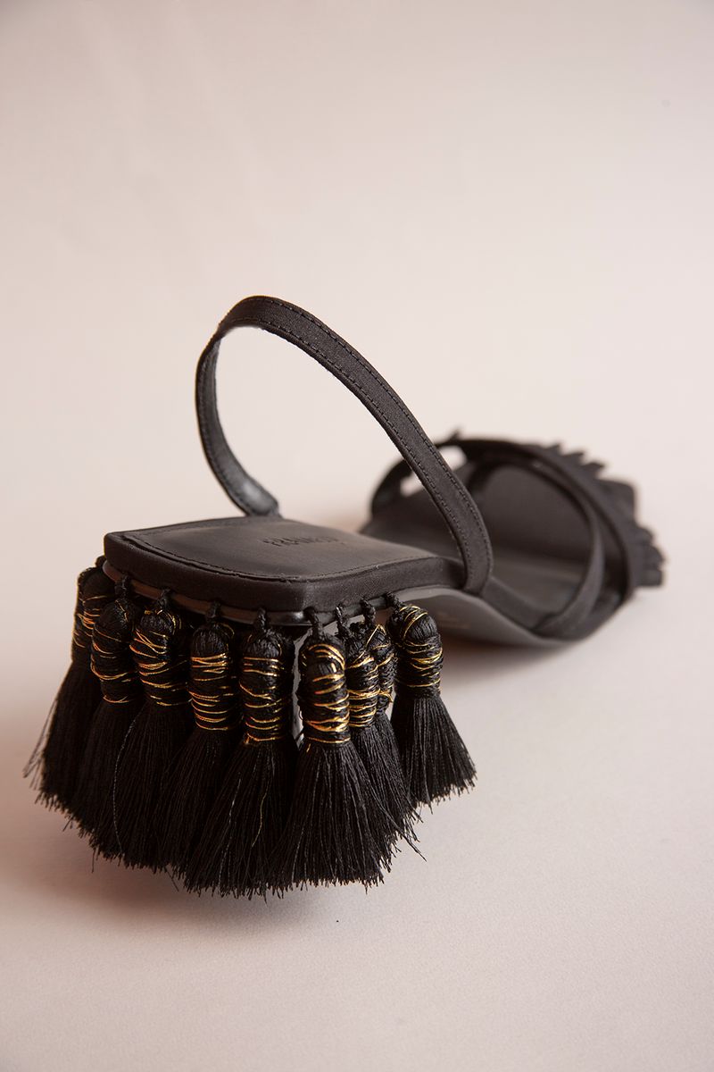 36218-PRETO-3
