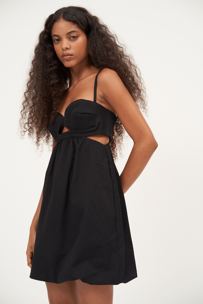 52796-PRETO-3