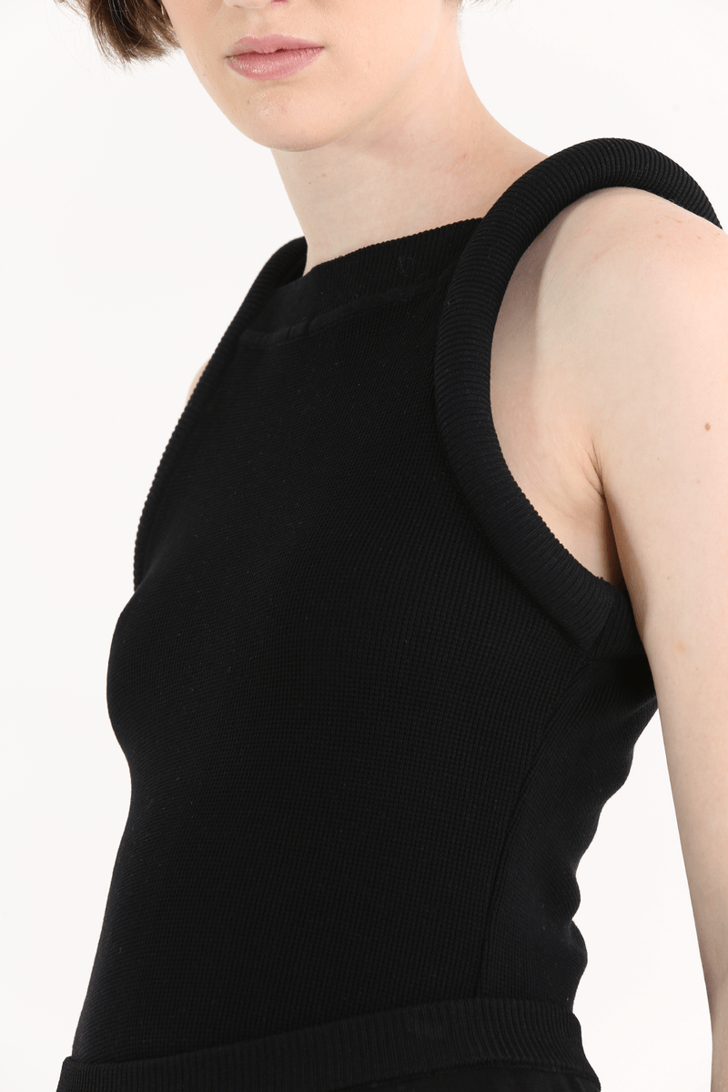51069-PRETO-2