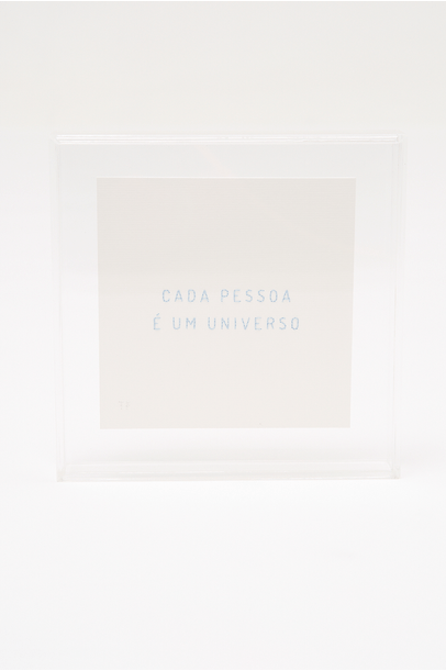 Quadro "Cada Pessoa E Um Universo" Gallerist + Etui - Transparente