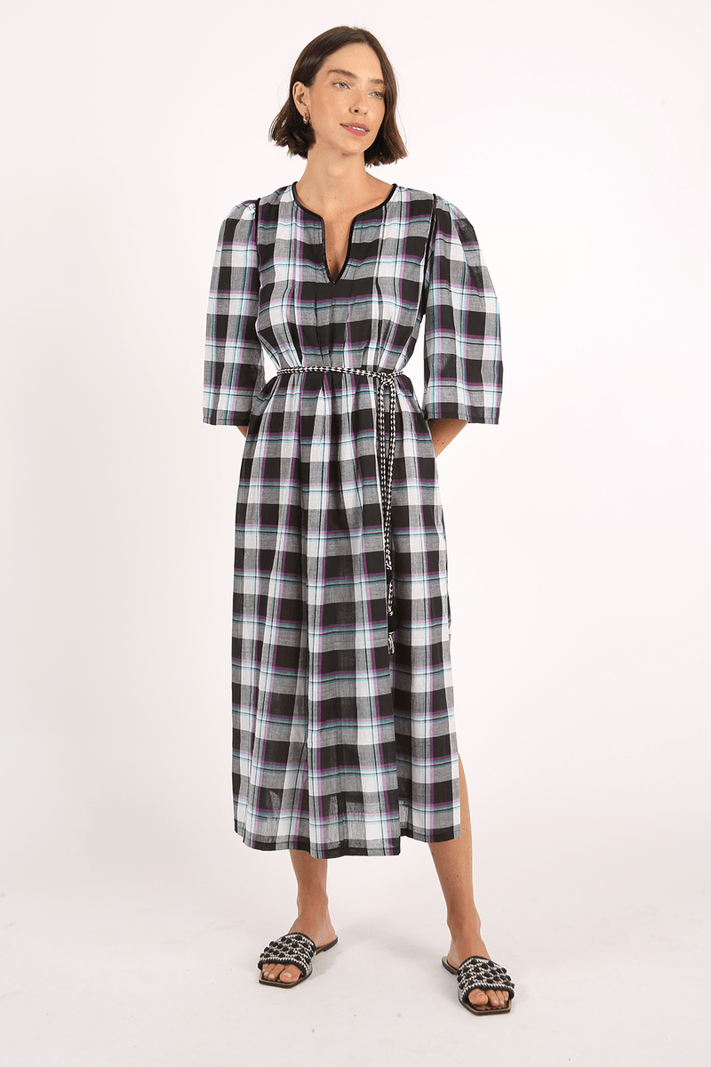 44278-PRETO-1