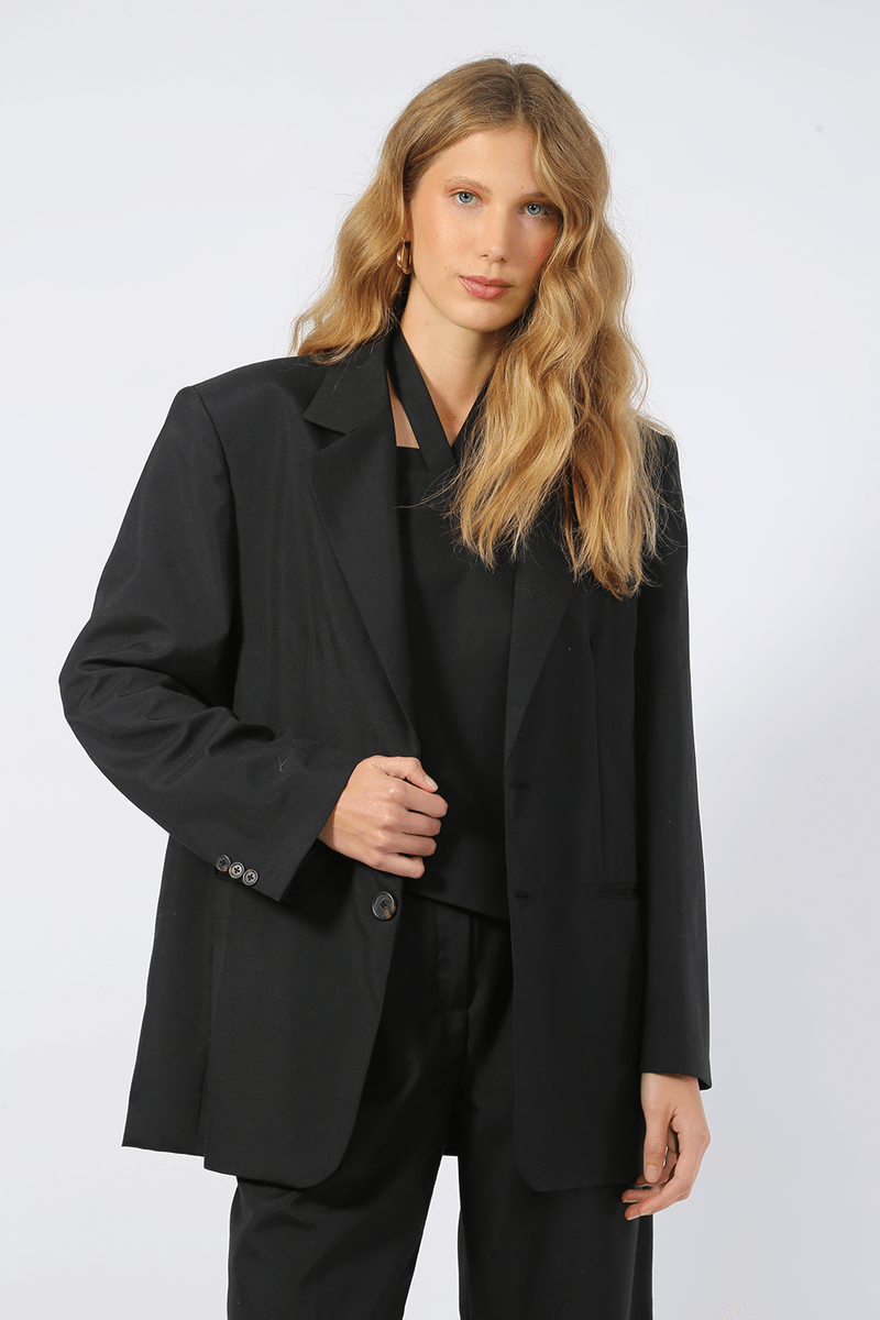 43631-PRETO-1