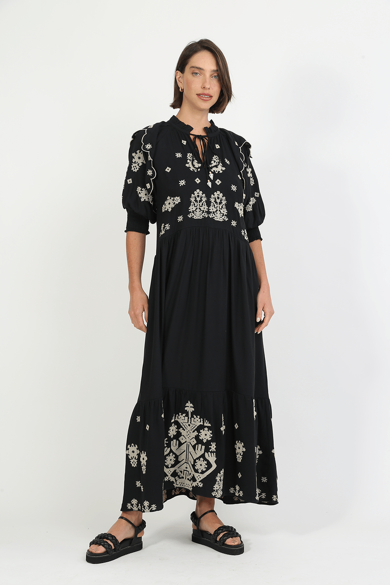 44676-PRETO-1