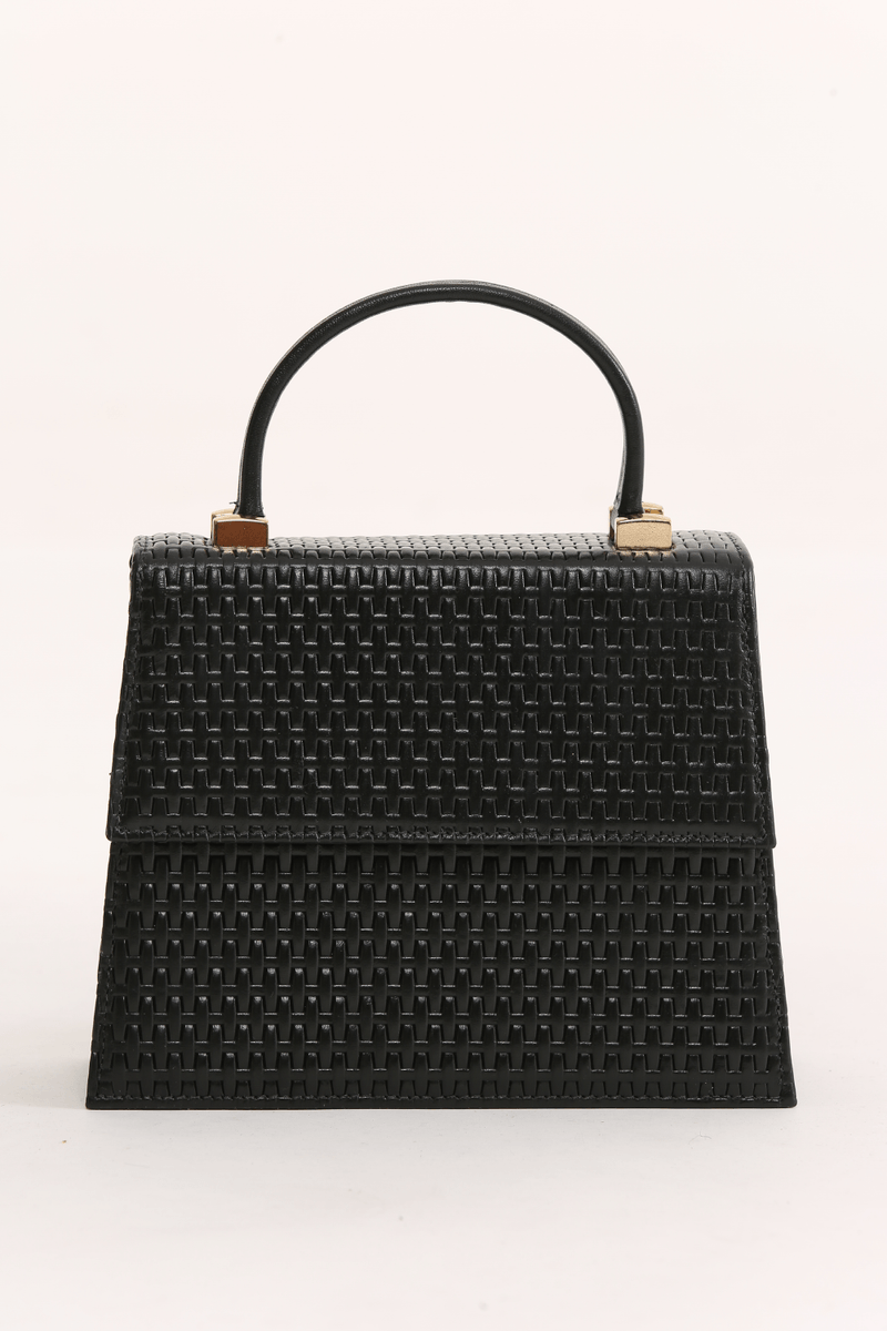 48668-PRETO-1