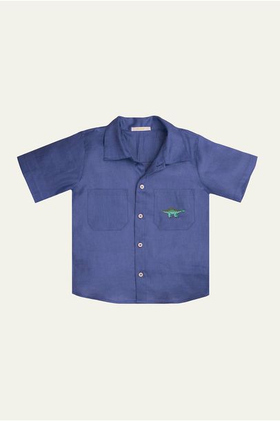 Camisa Gil Linho Azul Carbono Bordado Dinossauro Oli + Sofi - Azul