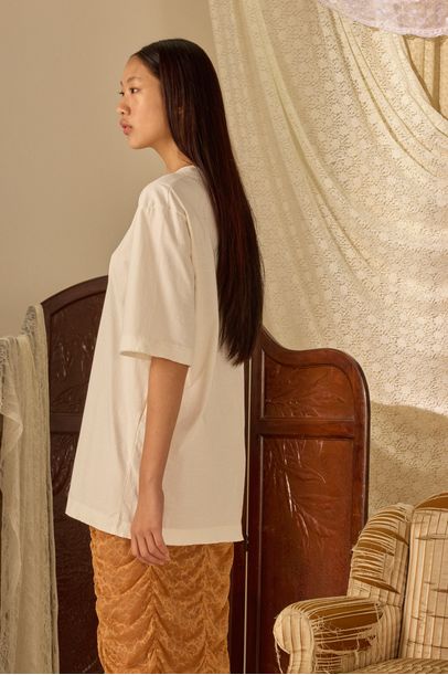 T-Shirt Malha Tinturada Basic Paula Raia - OFF WHITE