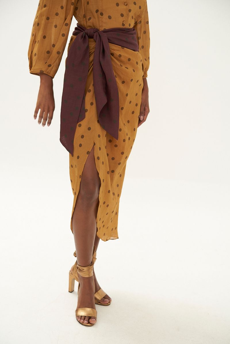 57302015-2.jpg