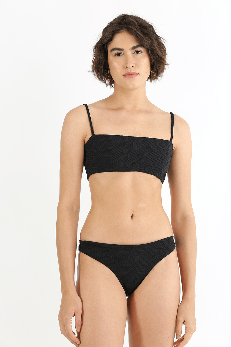 MKT_LTT_0011_PRETO-1
