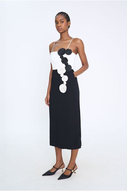 Vestido Crepe Com Fuxico Mídi A.Lém - PRETO E BRANCO