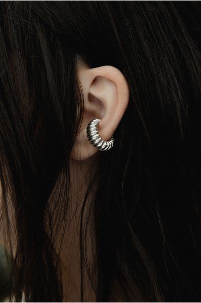 Lagarta Earcuff Nathalie Edenburg - Prata