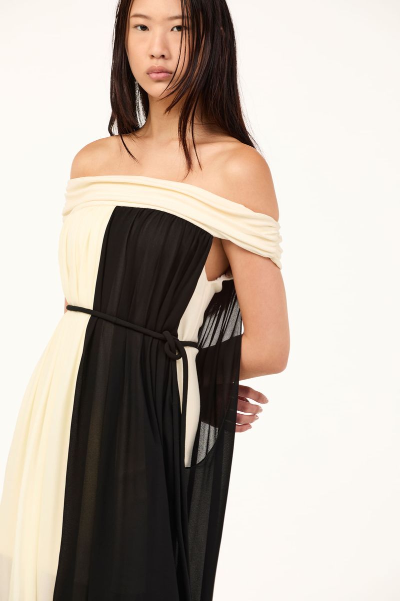 image-f50de8c2d82f4f26b96dd32dc41c1b38