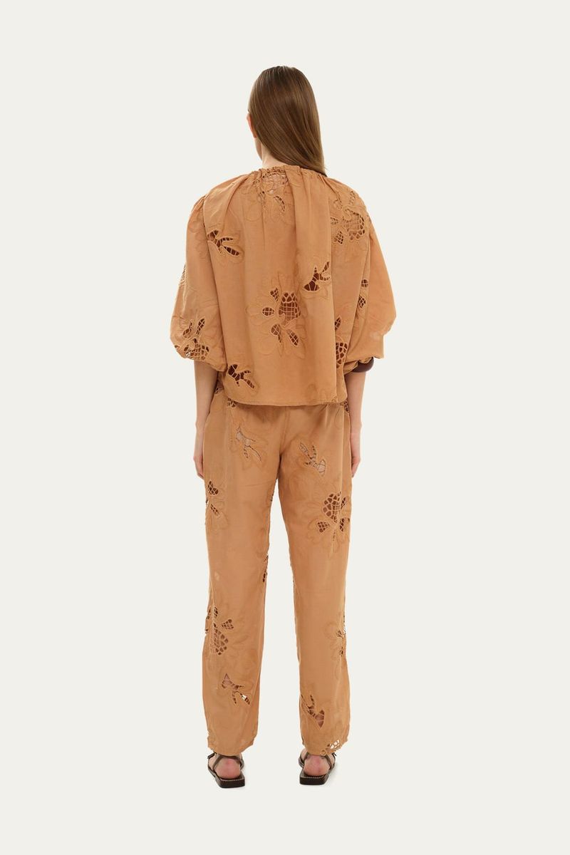 Cal a Jane Aleha - BEGE 3