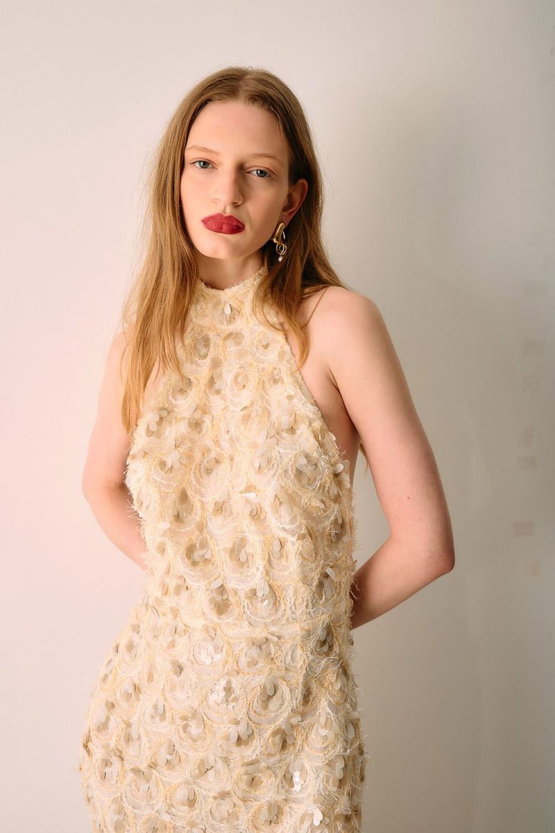 Vestido Midi Gantelle Framed BEGE 1