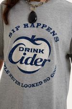 T-shirt Cheers All Most Vintage   Roberta Palhares - CINZA 2