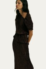 Vestido Longo Escultural Plissado Septi me  tage - MARROM 1